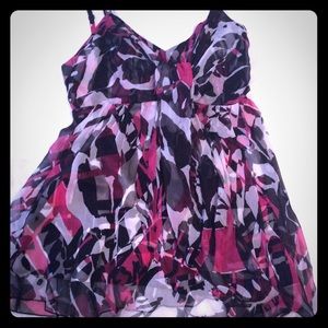 Karen Kane 100% silk flowing camisole